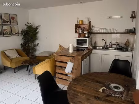 meublé 2 pièces de 33 m2 en rdc
