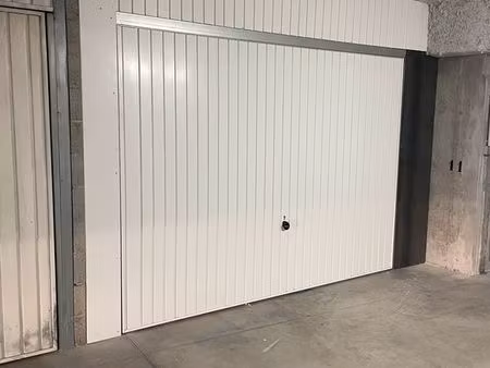garage ferme 17m²