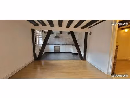 ? maison de village 82 m² – 3 chambres – nature & commodités – disponible 1er juillet