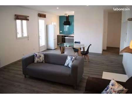 spacieux t4 95m2 + balcon  meublé auch centre