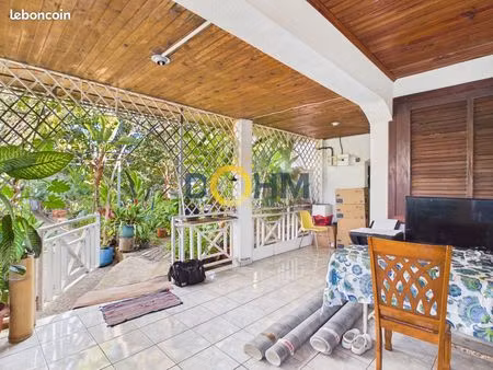 maison 5 pièces 90 m²