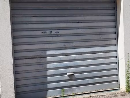 garage