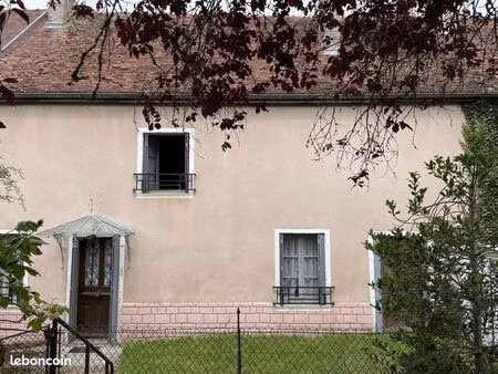 maison de village à rénover – 79 m² – au calme