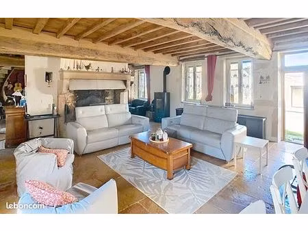 ferme 7 pièces 198 m²