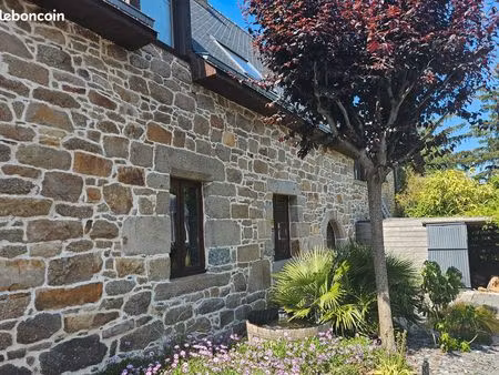 maison en pierres ds lieu dit plédran
