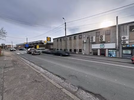 surface commerciale à louer à rue saint-éloi 52 waremme (vbe26592)