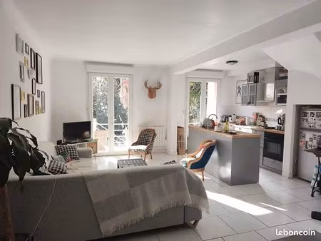 maison de ville 4 pièces 95 m²