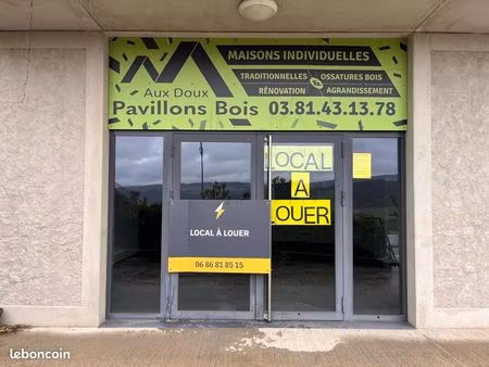 1050 ht local 72 m2