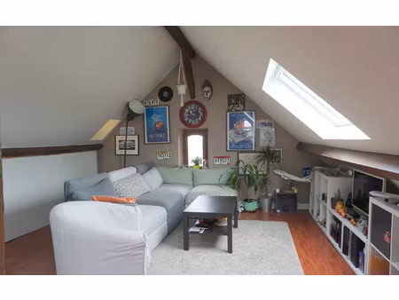 location appartement  28.36 m² t-2 à le chesnay  926 €