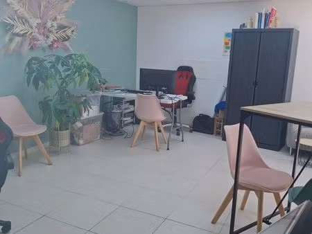 ◊ local commercial / bureau – 30 m² – montélimar