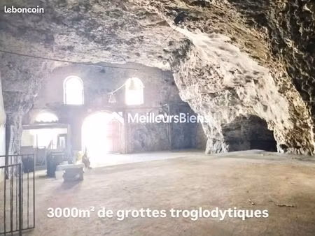 maison 9 pièces 211 m²