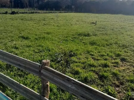 a vendre beau terrain