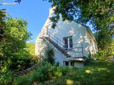 maison en nature aux portes de la ville