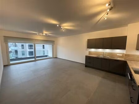 appartement à louer à rue des eris 5 marche-en-famenne (vbe26626)