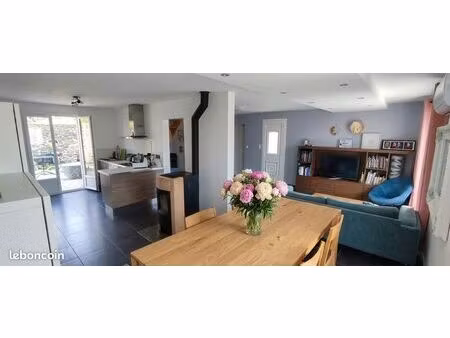 maison familiale 141m2 - 5 chambres - piscine