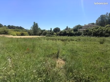 terrain 1 423 m² goyrans