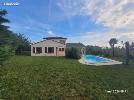 villa 6 pièces - 155 m² - montgiscard