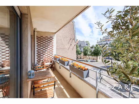 lumineux t6 avec balcon/garage - hyper centre
