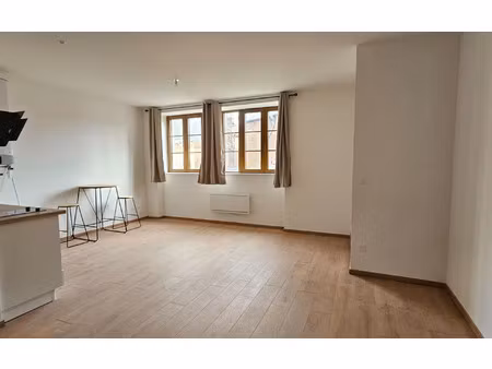 location appartement  37.92 m² t-1 à saint-quentin  495 €