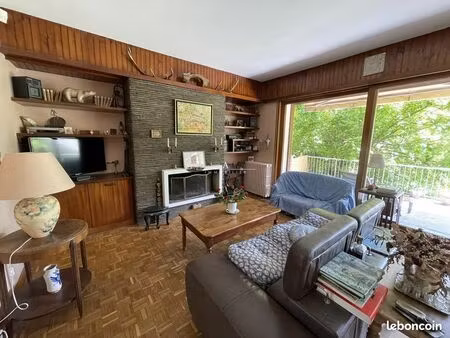 propriété 8 pièces 345 m²
