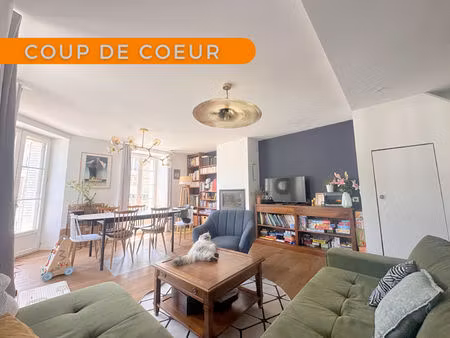 maison bourg des comptes 6 pièce(s) 118 m2