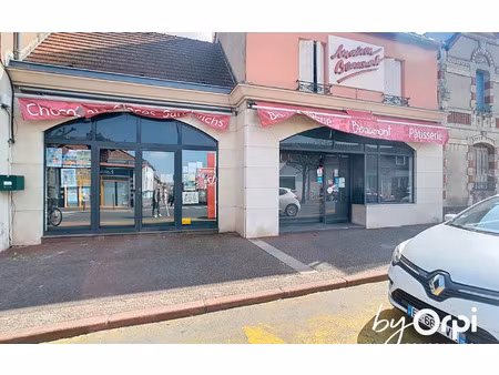 maison commentry m² t-6 à vendre  75 000 €