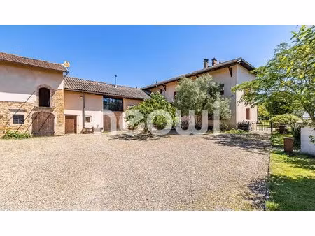 maison de caractère 241 m² – havre de paix à 10 min de villefranche