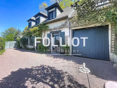 a vendre - maison proche du bourg de gavray