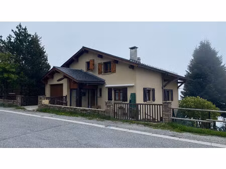 vente maison 4 pièces  150.00m²  les angles
