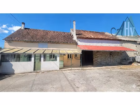 maison à rénover avec grange