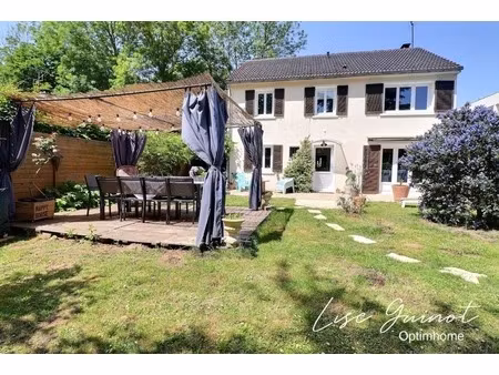 maison familiale 5 chambres - tout à pied