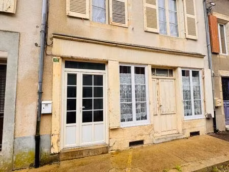 maison de ville à rénover à saint saulge