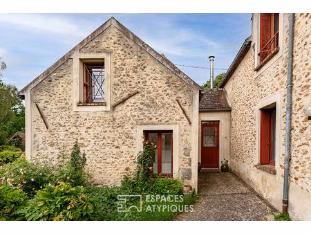 une maison pleine de caractère au charme unique