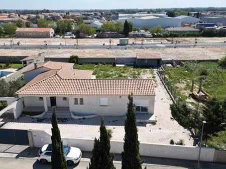 pia maison 4 pièces 170 m2