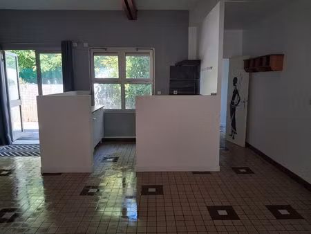 appartement coulon 3 pièce(s) 61 m2