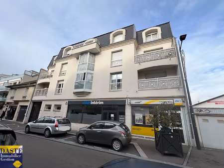 studio meuble de 28.84 m2