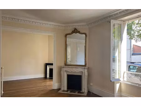 location maison  170 m² t-7 à bourges  1 200 €