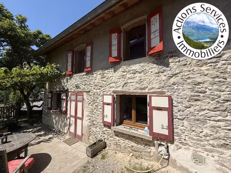 maison en pierre