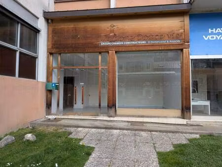 local commercial à vendre