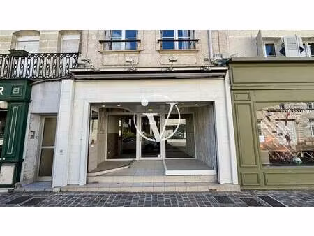local commercial à louer