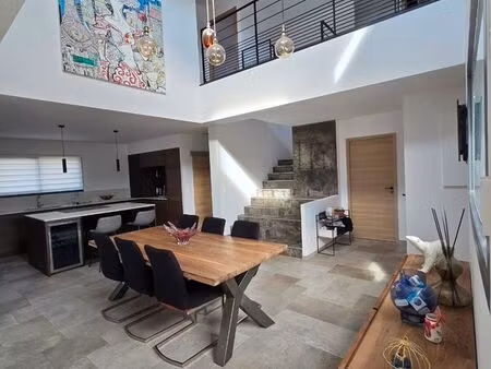 villa contemporaine 169 m²- quatre faces – 4 chambres – sans vis-à-vis