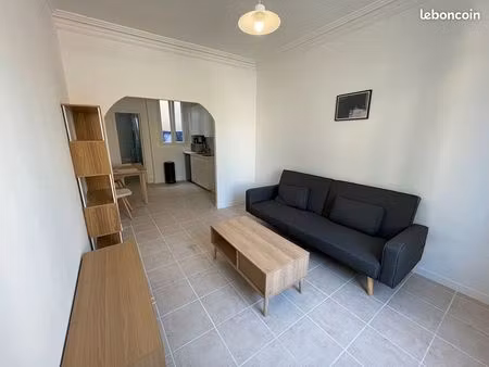 studio 2 pièces 44 m²