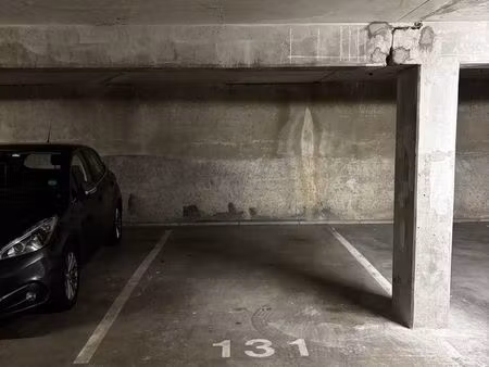 parking/box 11 m² sainte-adresse