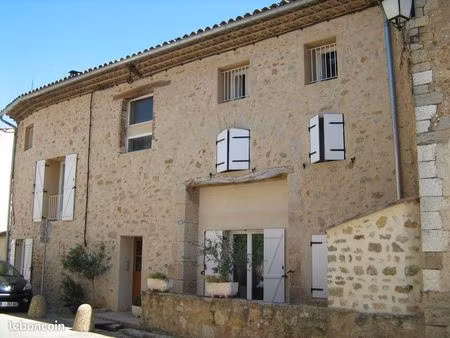 appartement t2 a louer - le val 83143