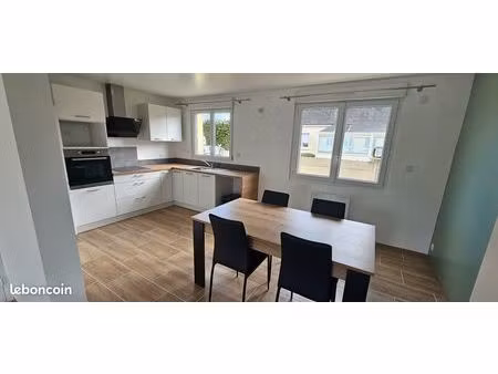 appartement lumineux au rdc refait à neuf t3