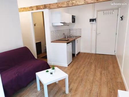 logement studio en plein centre-ville de saint péray
