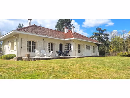 maison 6 pièces 204 m² à vendre / acheter bourg-en-bresse 01000 ? | era immobilier