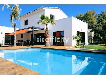 maison 7 pièces - 180 m²