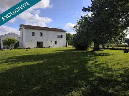 maison de maître rénovée avec maison d'amis  spa et dépendances – asnières-la-giraud