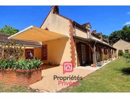 à vendre - longere 200 m² habitables  dependances  terrain 5200 m²